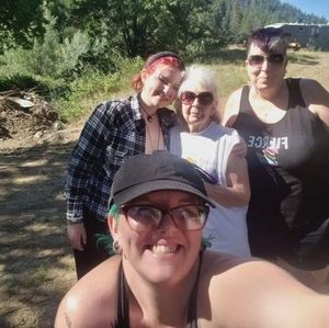 Meet your Posher, Danni